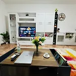 Δωμάτια σε οικογενειακή κατοικία Near Venice Μαργκέρα